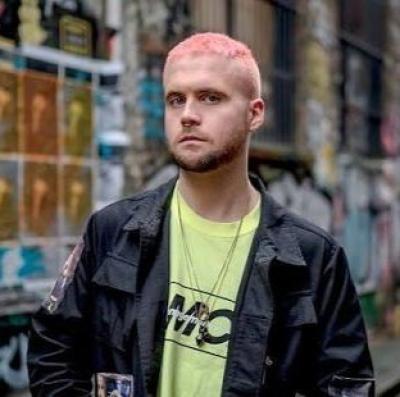 Art7wing : Cerita Perjalanan Pengungkap Kebocoran Data Pengguna Facebook